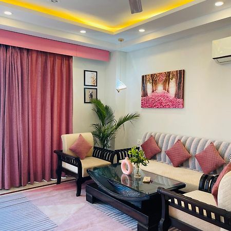 Bedchambers Medicity Serviced Apartments In Γκουργκάον Εξωτερικό φωτογραφία