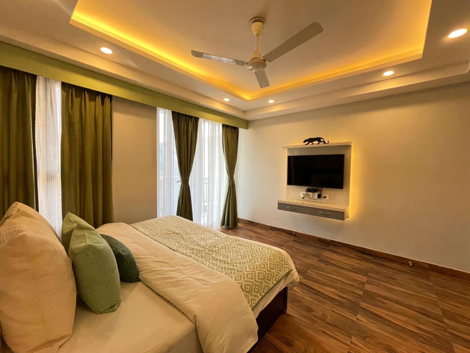 Bedchambers Medicity Serviced Apartments In Γκουργκάον Εξωτερικό φωτογραφία